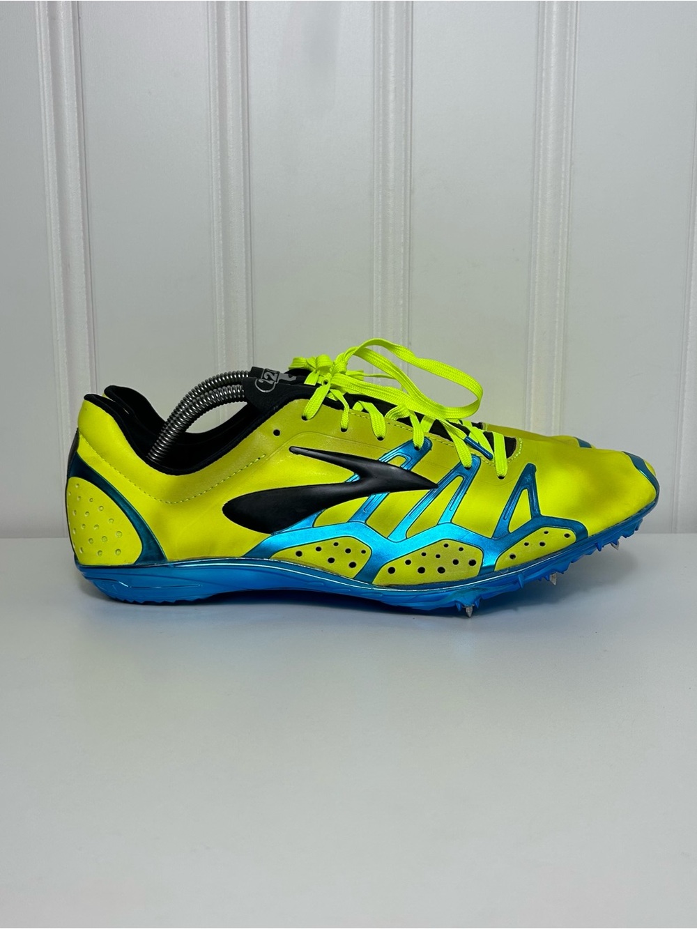 Brooks 2 Qw-k neon yellow blue chrome carpe runem spike track shoes men’s 13